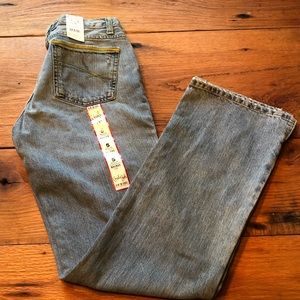 NWT Cruel Girl Kelsey Stonewashed Jeans - size 5